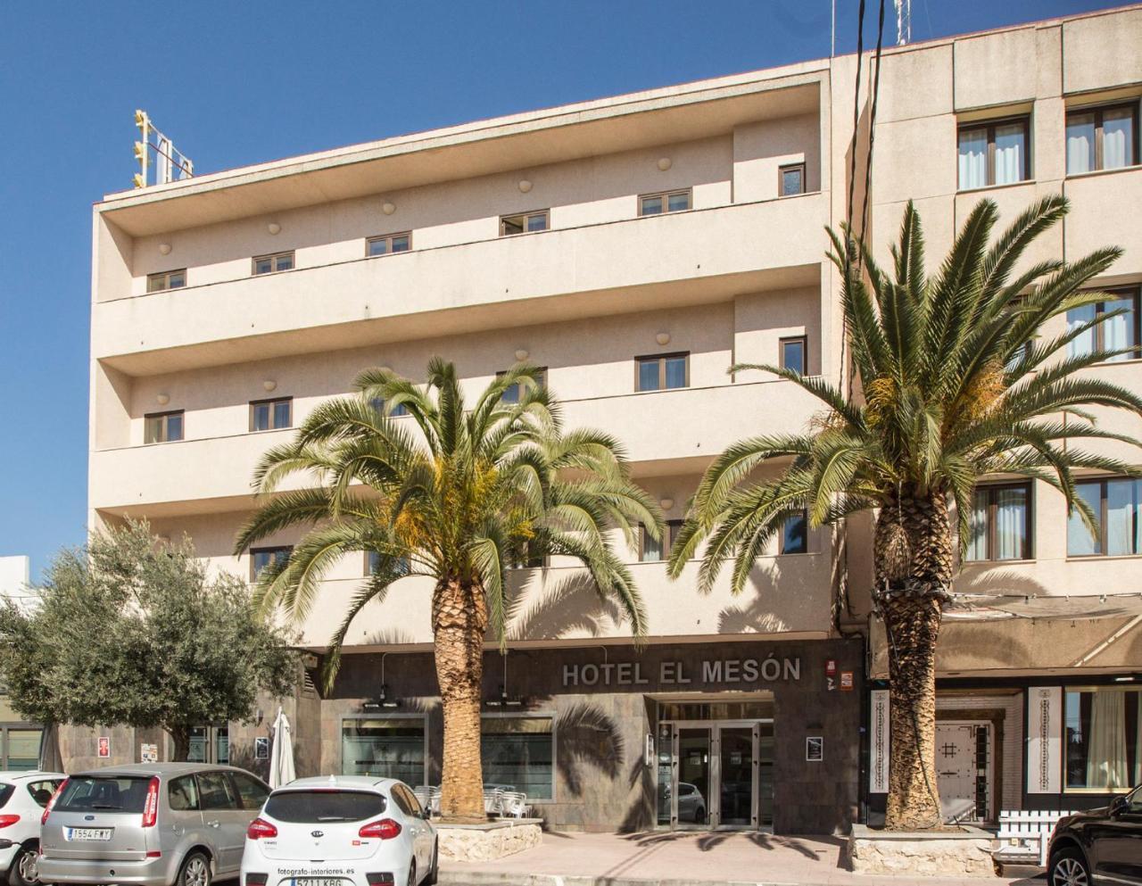 Hotel El Meson Torrijos Eksteriør billede
